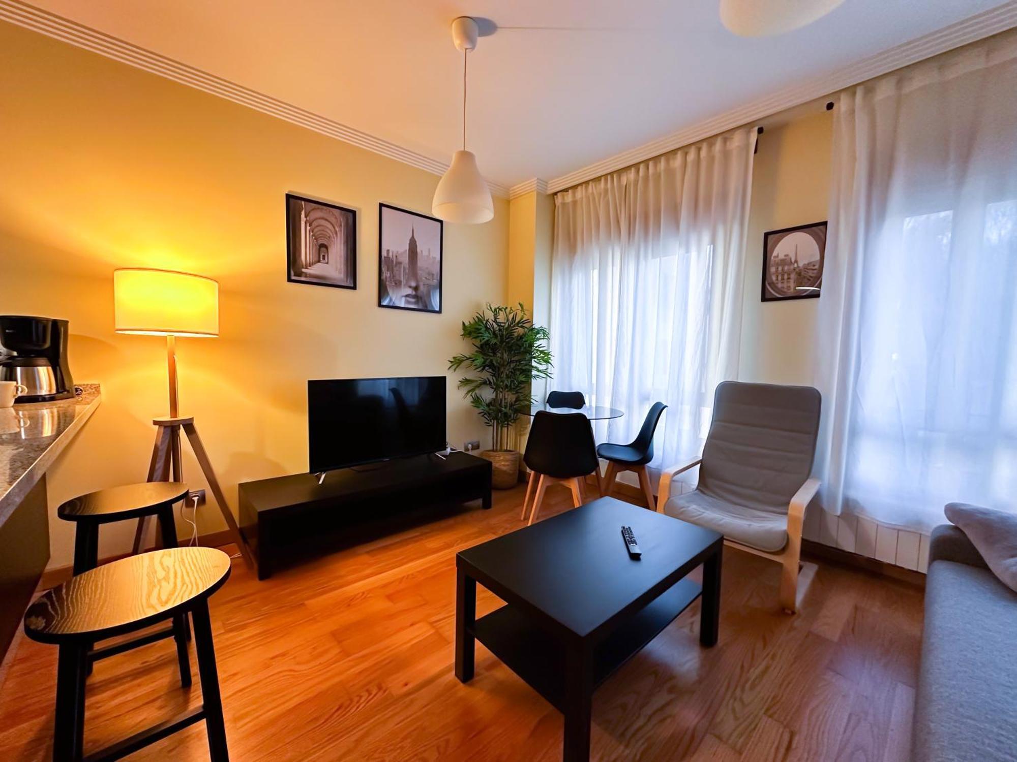 Apartamento Con Garaje, Centrico Y Luminoso Pontevedra Exterior foto
